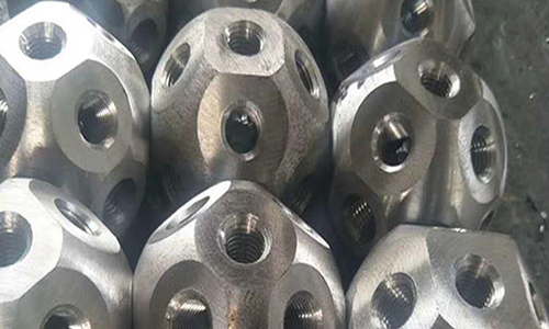 新乐螺栓球网架的设计制作与安装